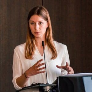Carina Stöttner Online Redner Zukunftsforscher Künstliche Intelligenz