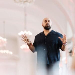 Ali Mahlodji Online Redner