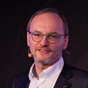 Zukunftsforscher Jan Berger Themis Foresight Redner New Work & Kuenstliche Intelligenz