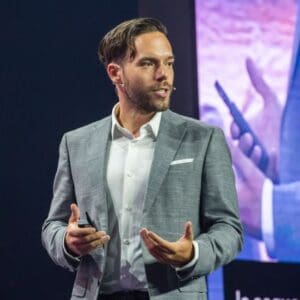 Benjamin Bargetzi Online Redner