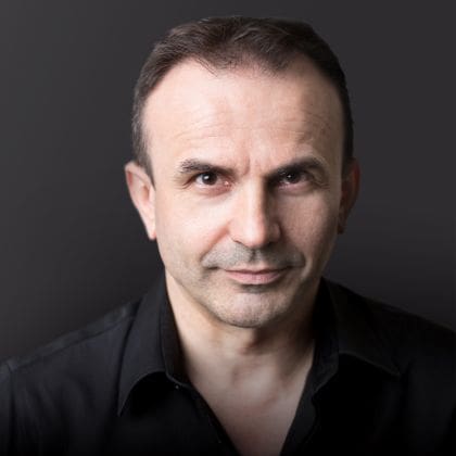 Pero Mićić Online Redner
