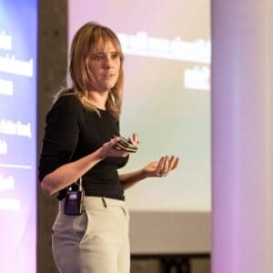 Theresa Schleicher Online Redner